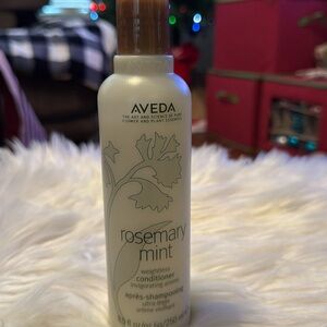 Aveda New rosemary mint weightless conditioner 8.5 fl oz